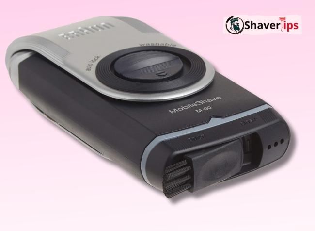 Braun M90 Trimmer landscape full view display