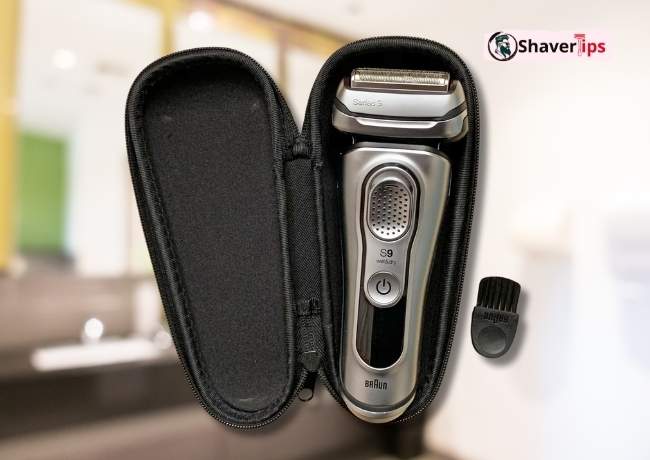 Braun Series 9 Pro 9487cc inside retail packaging box